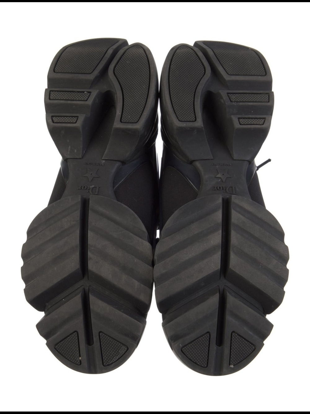 Dior Men’s Black Sculpted Runner Sneaker - Picture 5 of 5